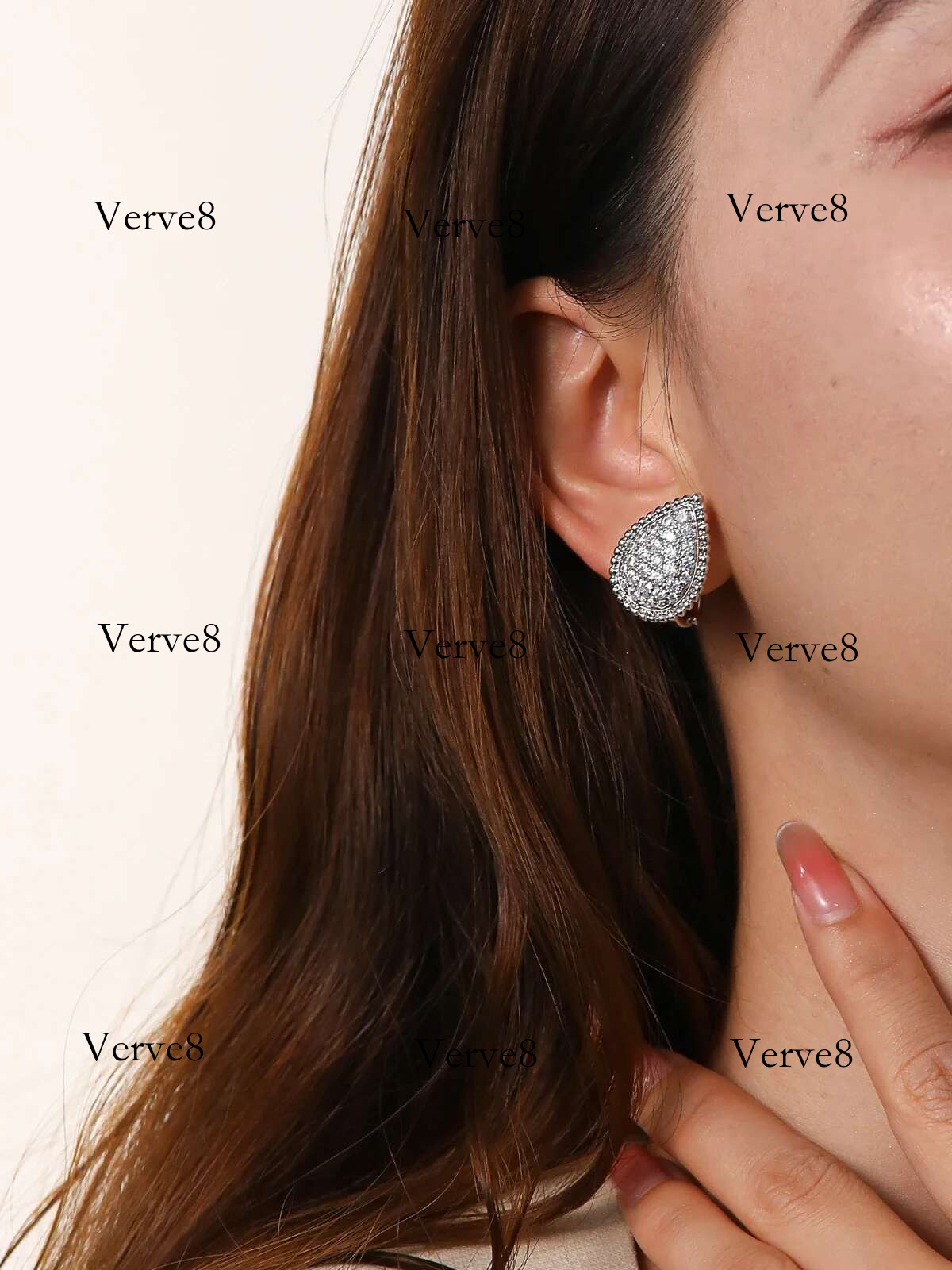 TYYL Vintage Ear Clip Earrings for Women Jewelry Fashion Party Large Water Drop Design Gold Plated Eardrop Stud Earring
