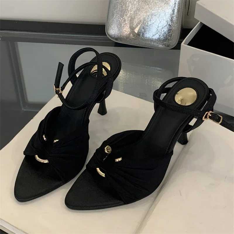 Eilyken Fi Street Style Elegant Thin High H Wan Pump Point Toe Strap Stripping Party Dress Shoes Y250317