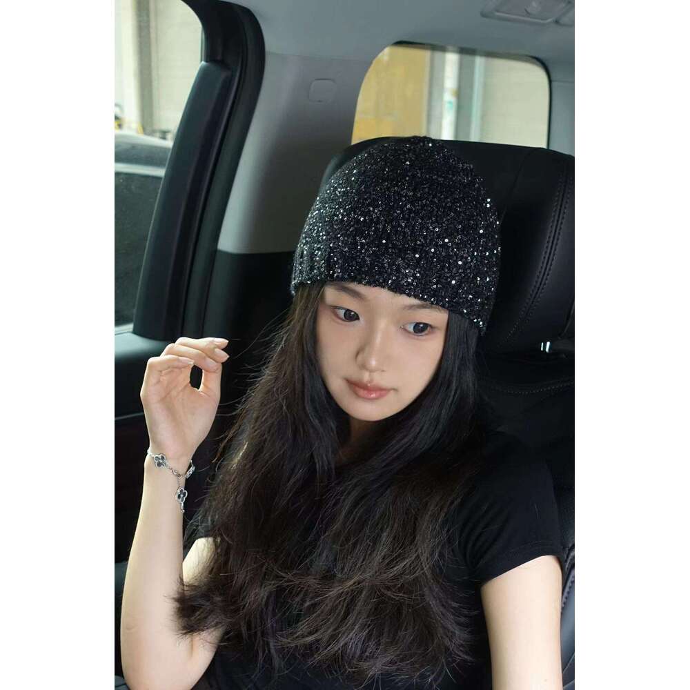 Zhao Lusi's same dark bow sequin knitted cold Korean version early autumn small fragrance style spicy girl headband hat