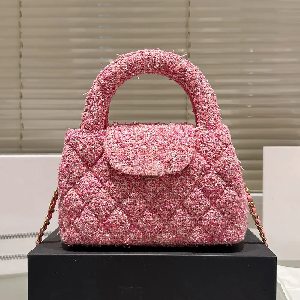 Women Designer Bag Mini Shopping Bag With Handle Lambskin Leather Totes Shoulder Handbag Gold Metal Hardware Chain Bag Crossbody Bag Classic Wallet Luxury Tote