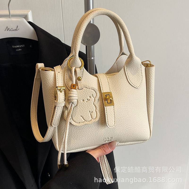 Large Capacity Spring Summer New Style Simple And Versatile Soft Leather Crossbody For Women S Casual Hand Held Tote Bag Shoulder Bags