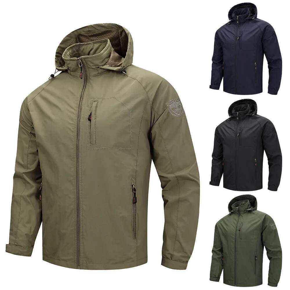 Men's Outdoor Windbreaker Climbing Camping Coat Men Autumn Detachable Hooded Jackets Loose Bomber Jacket