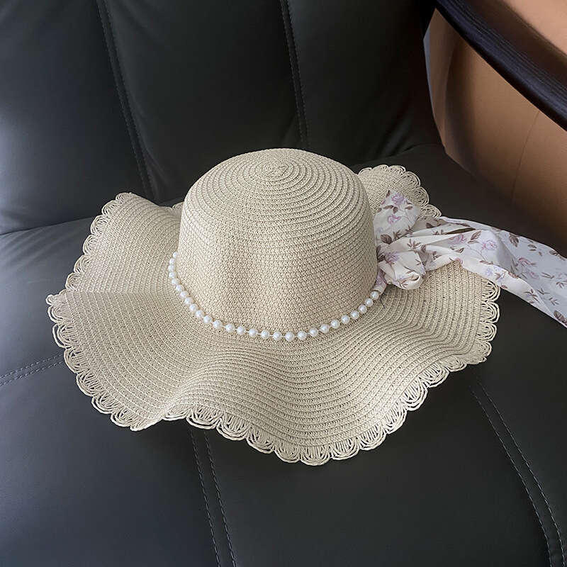 Sunshade hat for women, Korean version grass small and fresh, UV resistant sun foldable beach hat, trendy