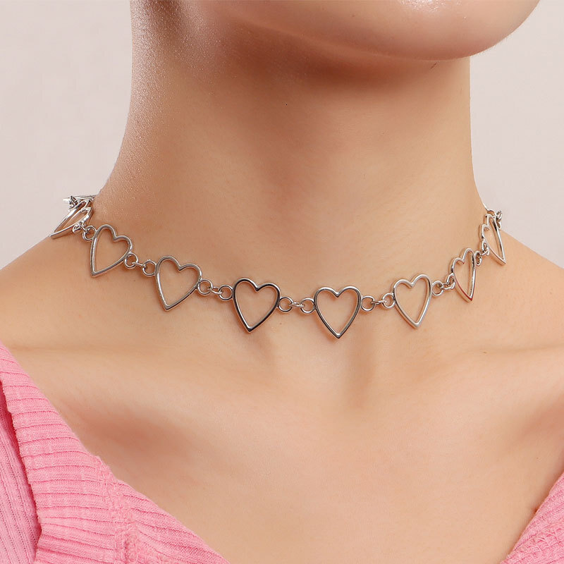 Hollow Love Patchwork Necklace For Women Simple Fashion Alloy Choker Collarbone Chain Jewelry for Women