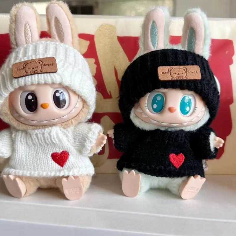 Kaii High Value 17cm Labubu Doll Set Second Generation Blind Box Sitting Party Series Love Sweater Bear Label Hat Set Y250318