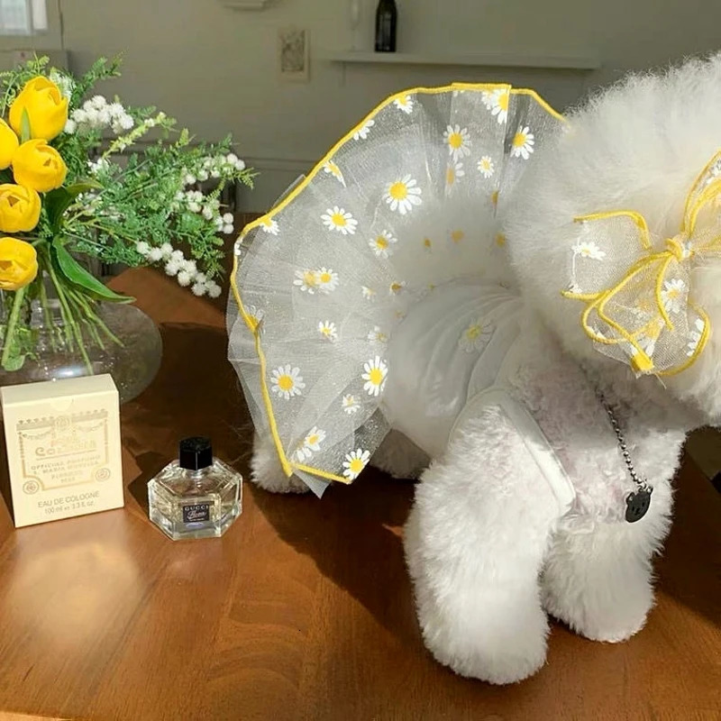 Summer Dog Dress Puppy Clothes Cute Daisy Princess Skirt Chihuahua Bichon Dog Cooling Costume Pet Clothing for Dogs Cat Dresses 250313