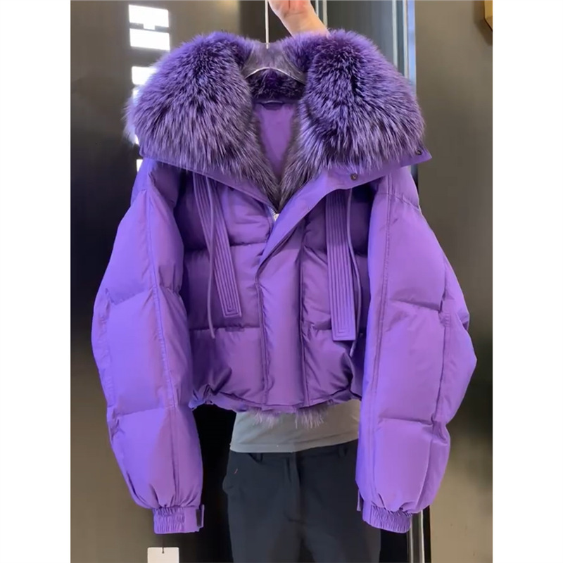 Shenzhen Nanyou high-end and super beautiful purple cotton for women's winter new style, small, thick, big fur collar short jacket