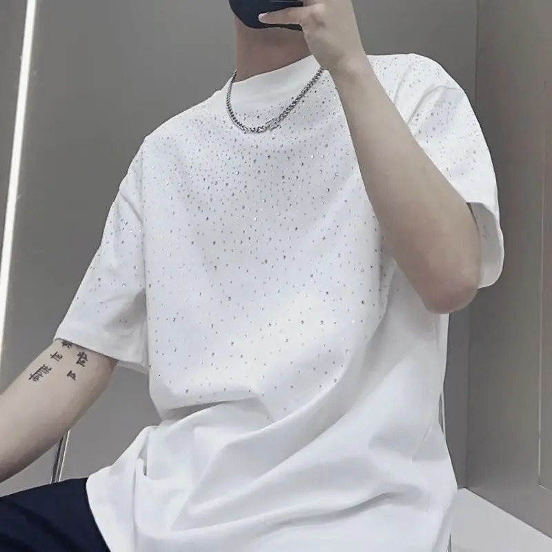 Summer Short Sleeved T-shirt Mens T-shirt Loose Round Neck Fashionable Trendy Diamond Half Sleeved Clothes 250317