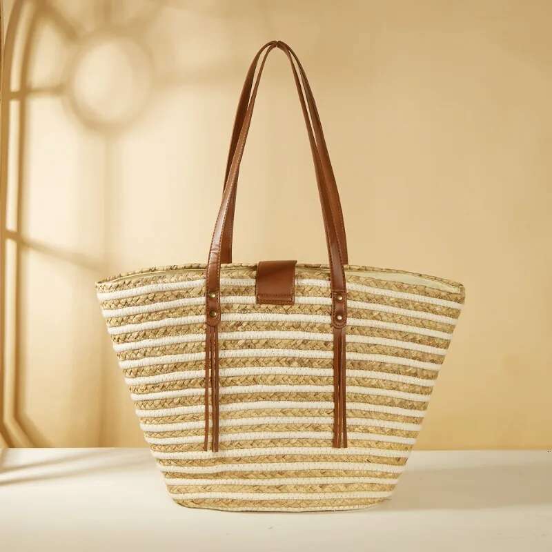 Women's Large Capacity Seaside Travel Holiday Straw Summer Woven Basket Shoulder Bag Designer Bali Shopper Tote