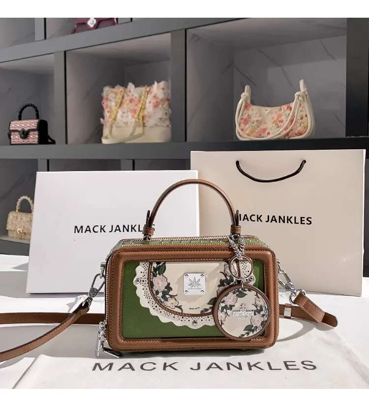 High Quality Textured Leather Ral Printing Square Box Fashion Rivet Women's Handbag Lady Purse Female Shoulder Messenger Bag
