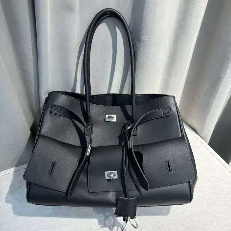 Meet You Women's Large Capacity Tote Multi-Pocket Design Female Shopper Shoulder Bag OL Commuter Handbag 2025