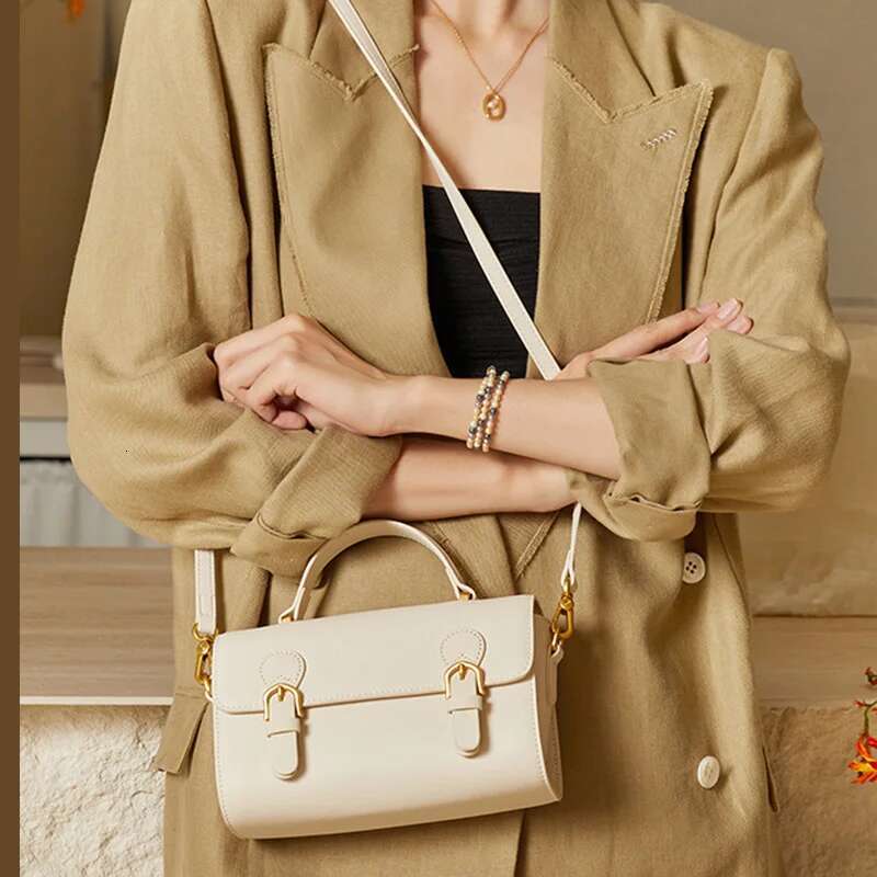 2024 Spring Genuine Leather Women Small Messenger High Quality Shoulder Bag Handbags Fashion Girls' Mini Tote Bags