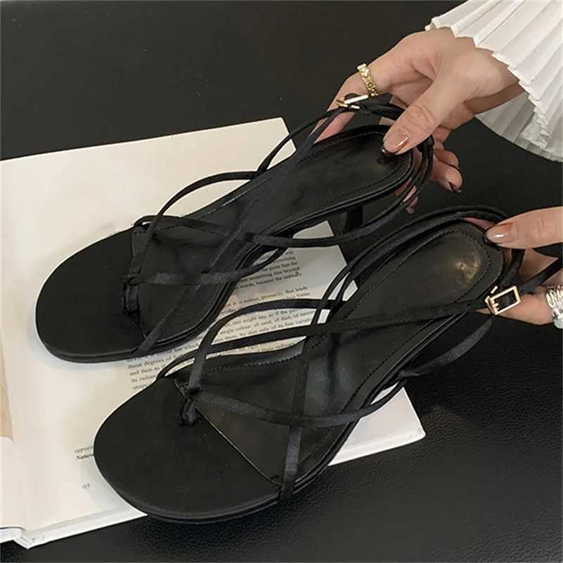 Eilyken Street Style Square Clip Toe Narrow Band Thin H Warm Sandals Summer Womens Casual Shoes Zapatos De Mujer Y250317