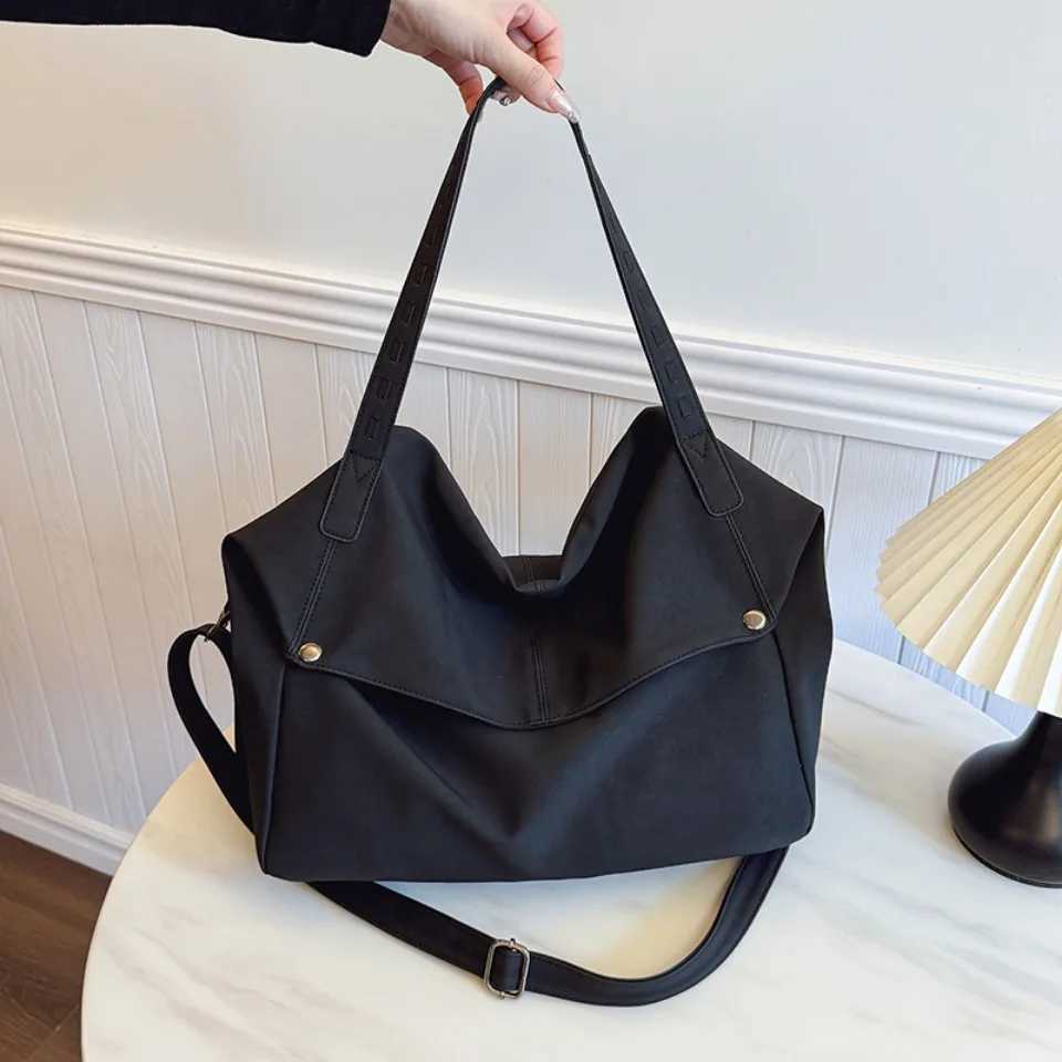 Fem Handbag Large Capaci Shoder Bags Big Summer Tote Bag Ladies Soft Leather Hobos Messenger Bags Wen Shopper Bag Sac Z250318