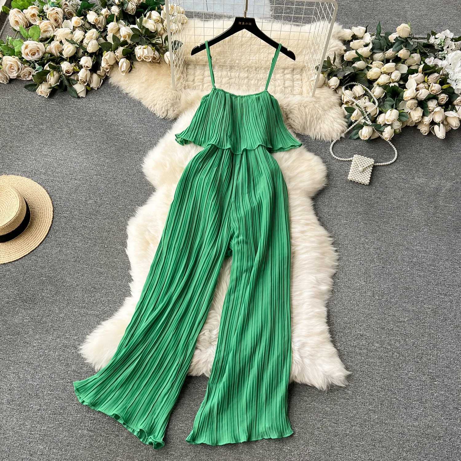 Casual jumpsuit without back thin jumpsuit womens one-piece beach pleated tight fitting suit X250318