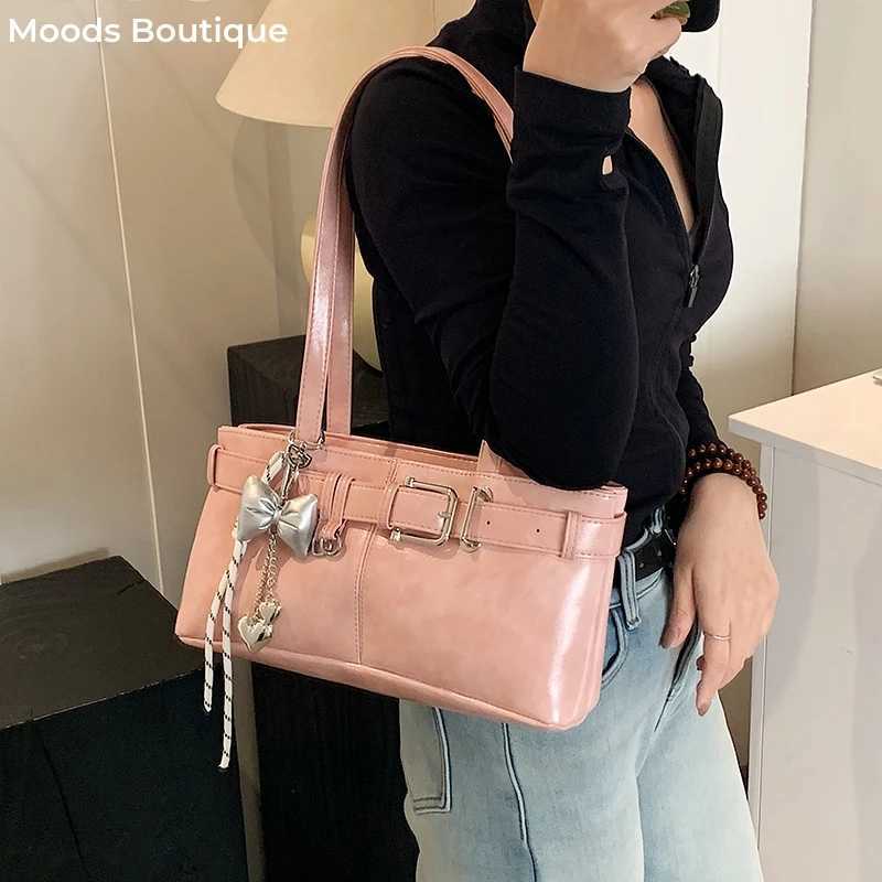 MOODS Belt Buckle Design Shoder Sahels Bag For Wen 2025 New In Luxury Designer Handbags Branded Fi Totes With Pendant Y250318