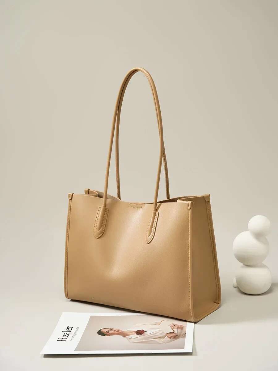2023 Autumn New Genuine Leather Large Shoulder Bags Commute Handbags Simple Casual Totes Shopping Travel Bag Brown Black