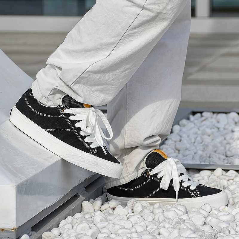 Puffy Tgue Skate Shoes Vcani Men Casual Shoes Chunky Sport Shoes Breathable Lace-up Shoes Anti-slip Outsole Y250318