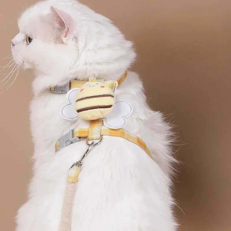 Cat Strap Set with Adjustable Kitten Strap Suitable for Safety Straps for Large and Small Cats Dogs Cute Bees Light Soft PetsT250318