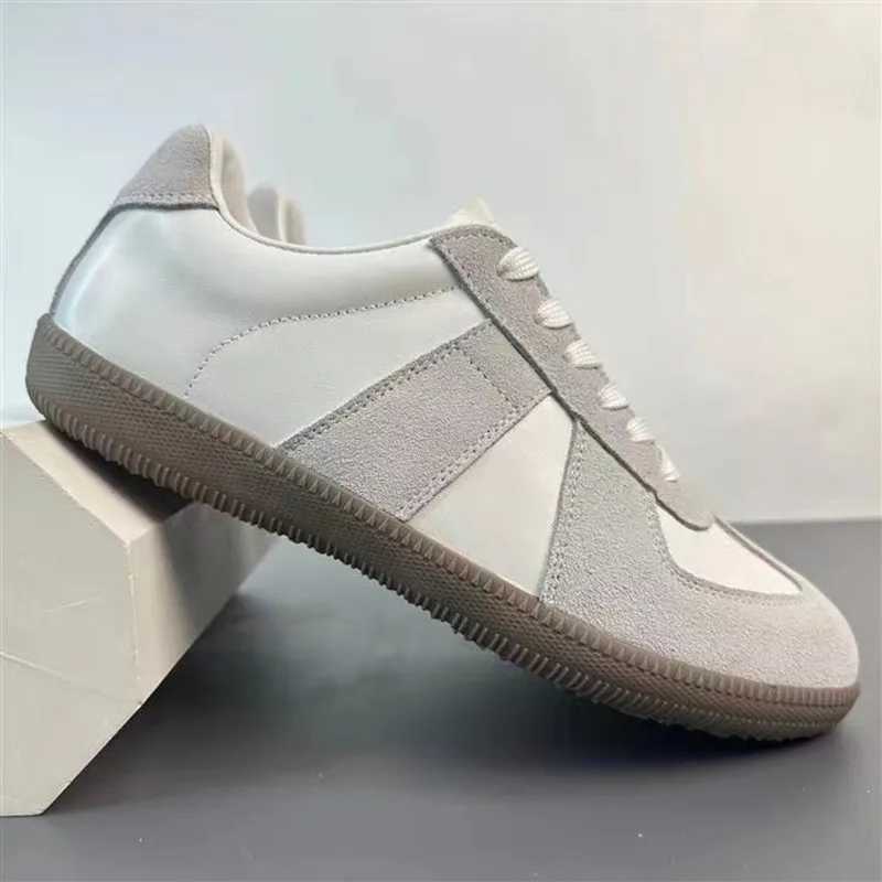 German Training Shoes Mens Spring Leather Lace-up Sports Casual Small White Soft Sold Sneakers Outdoor Fitness Running Boots Y250318