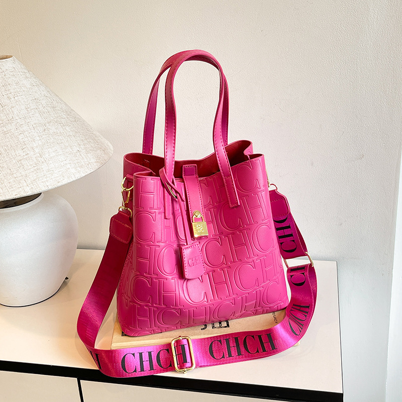 Classic New Embossed Stone Pattern Women's Solid Color Handbag Fashionable And Versatile Commuting Diagonal Cross Bag