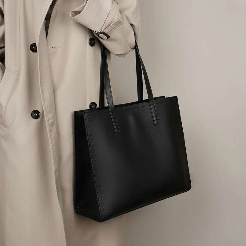 YANATARI NEW Large capacity tote Briefcase Leather business laptop Black shoulder bag Simple cowhide handbag