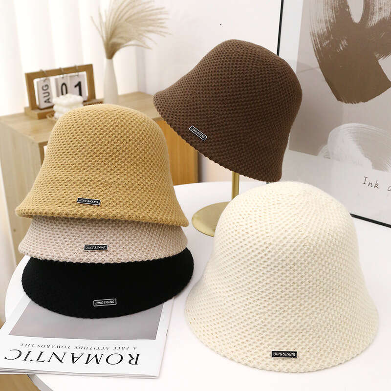 Hollow out protection fisherman for women's summer outdoor leisure sun shade knitted breathable bucket basin hat looks small on the face