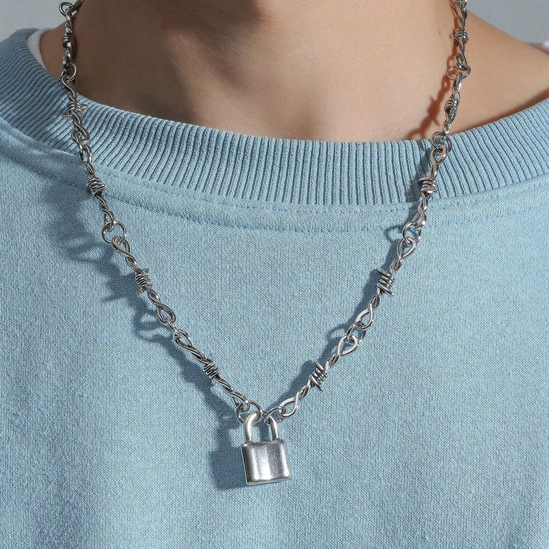 Hip Hop Thorn Patchwork Necklace Unisex All-in-one Alloy Lock Pendant Necklace Jewelry