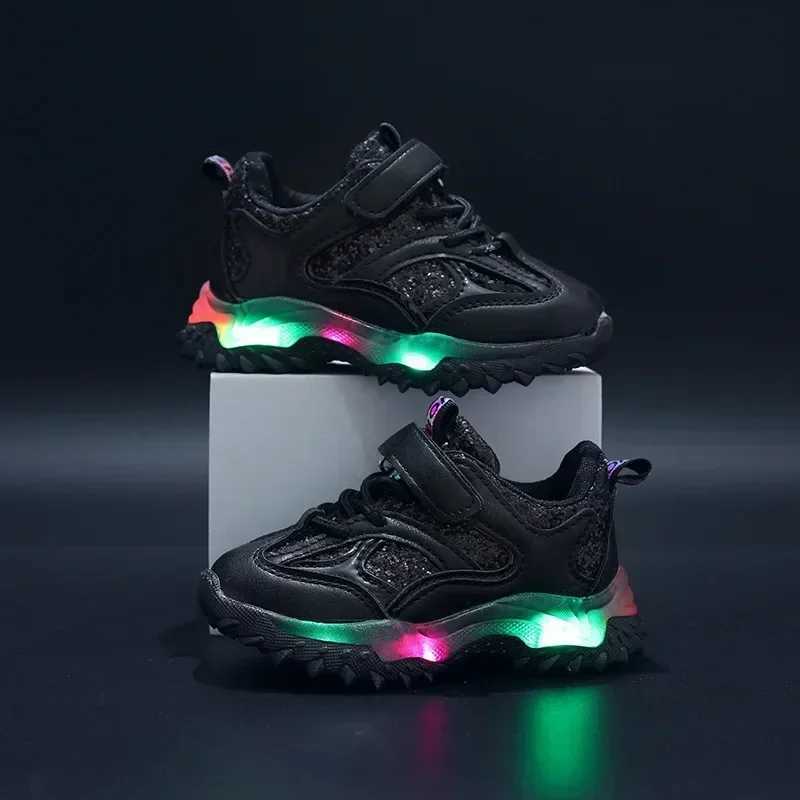 2025 Summer Sneakers Kids Fashion Girls LED Light Shoes Letter Mesh Breathable Luminous Shoes Casual Sports Shoes Boys Shoes W250318