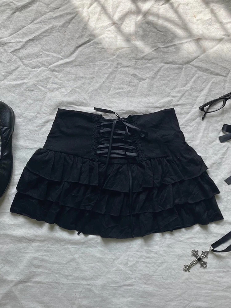 Y2K Cute Harajuku Womens Mini Skirt vintage Streetwear Hip Hop Punk Rock Chic Sweet Bow Emo Girls Solid Color Womens Crop Tops 250318