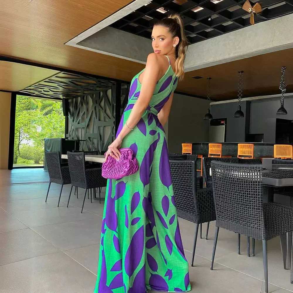 Womens jumpsuit one-piece printed round neck sleeveless loose fitting waist wide legs long pants lace jumpsuit X250318