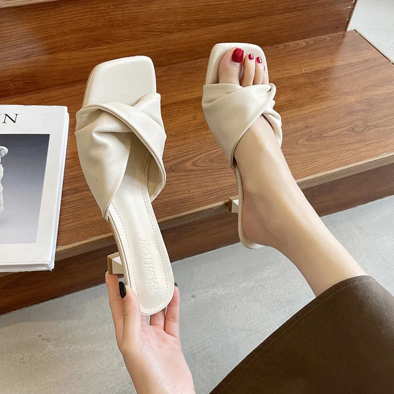 2025 minimalist high-heeled single line cool drag cat heel high-heeled shoes French womens half slippers for outerwear 250317