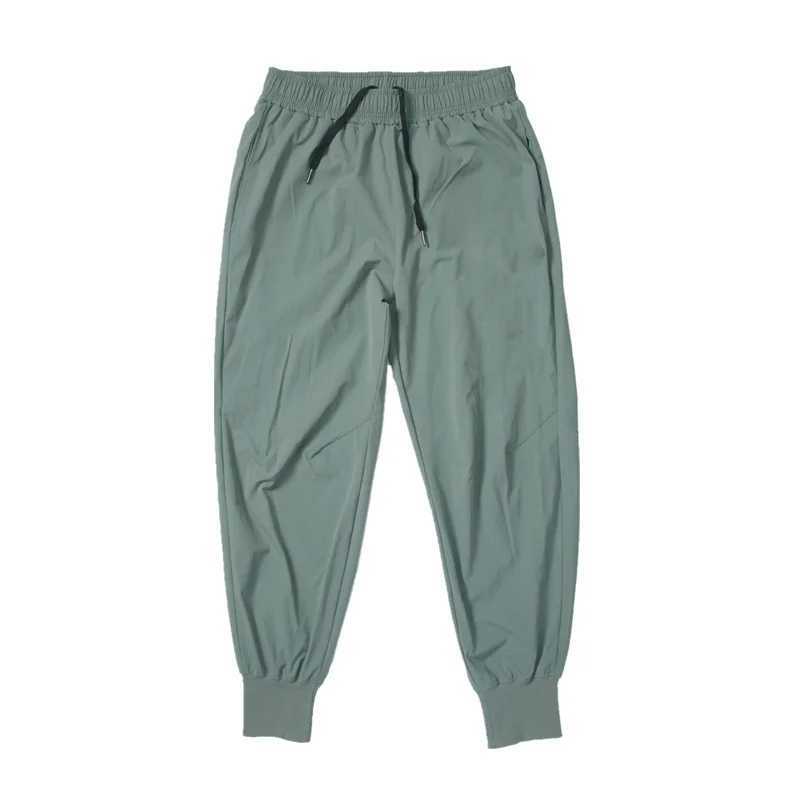 Mens jogging pants summer fashion sports pants street fitness sportswear jogging pants mens gym clothing muscle sports pants W250318