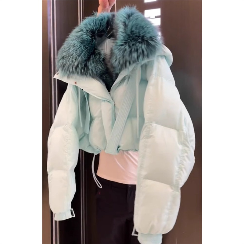 Shenzhen Nanyou high-end super beautiful blue short cotton jacket for women's winter 2024 new fashionable and stylish thick coat