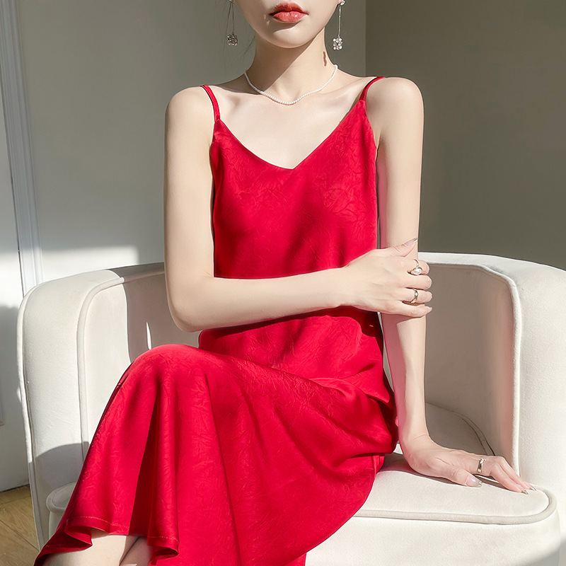 G980 High-grade silk suspender dress for women, summer outerwear long skirt, acetate satin design skirt, slim fit