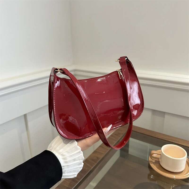 Retro Solid Color PU Leather Shoulder Fashion Women's Handbags Casual Designer Hobos Underarm Bag