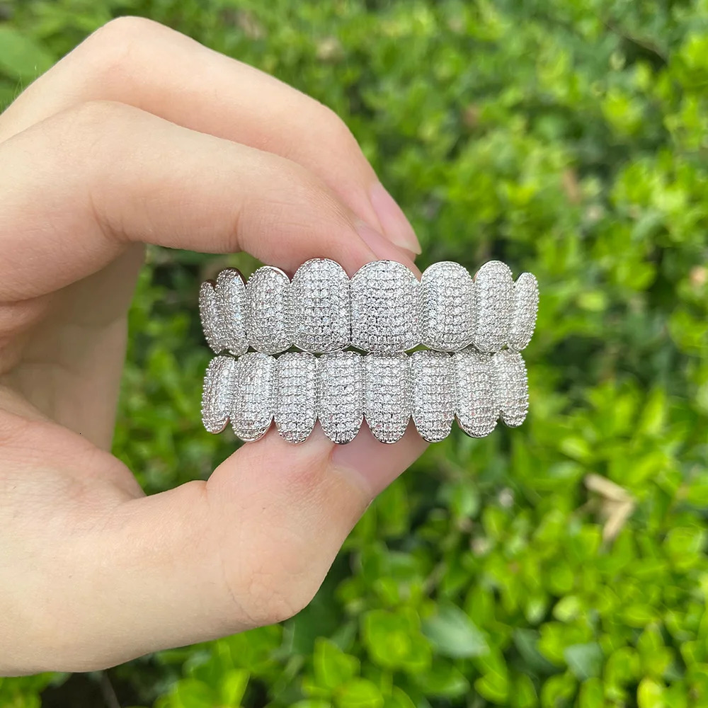 RACHELZ Hip Hop Iced Out CZ Stone Teeth Shiny Cubic Zircon Tooth Caps Decor For Men Women Jewelry Halloween Cosplay 250318