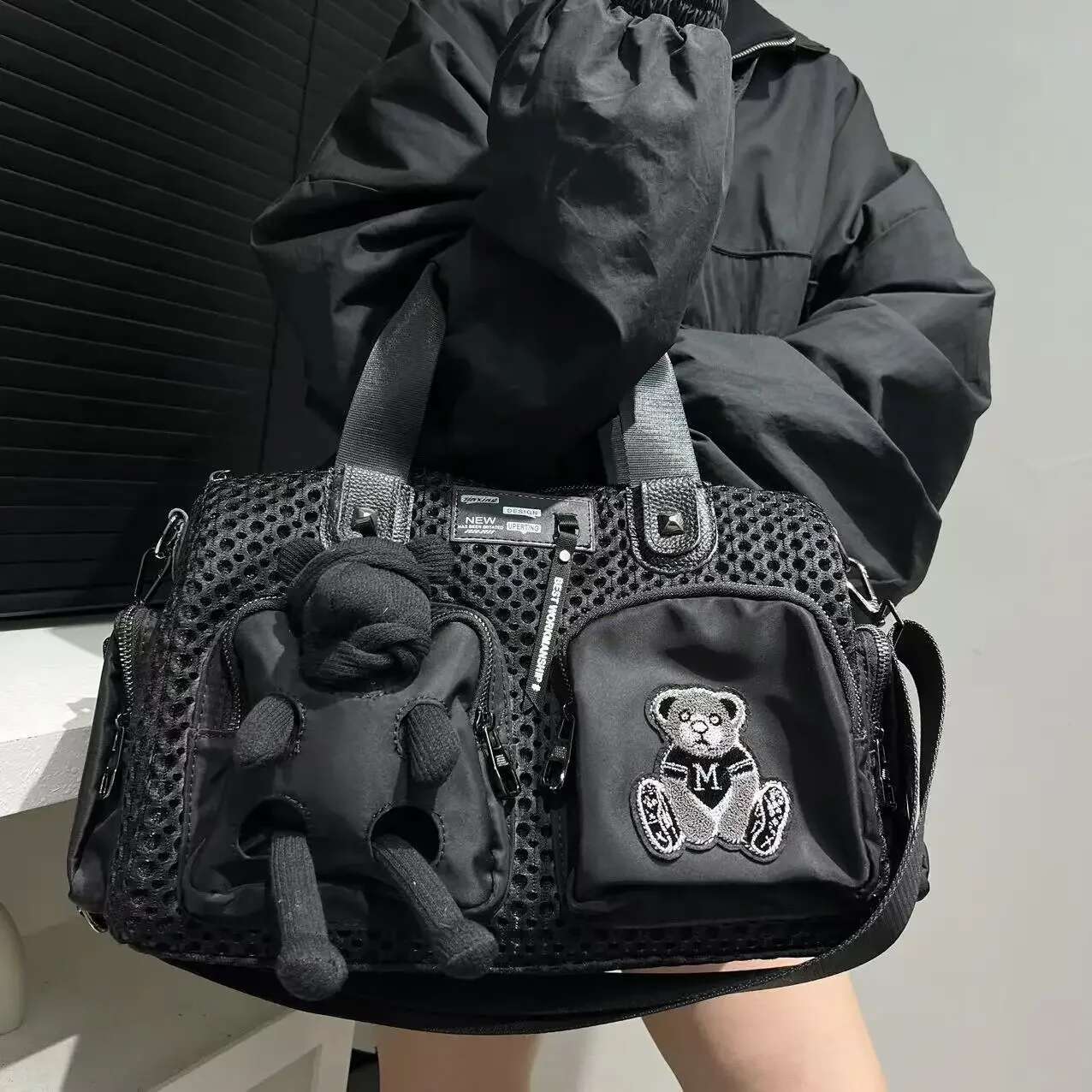 Ladies' Fashionable Mesh Splicing Casual Handbag With Multiple Pockets, Teddy Bear Doll, Single Shoulder Diagonal Cross Bag