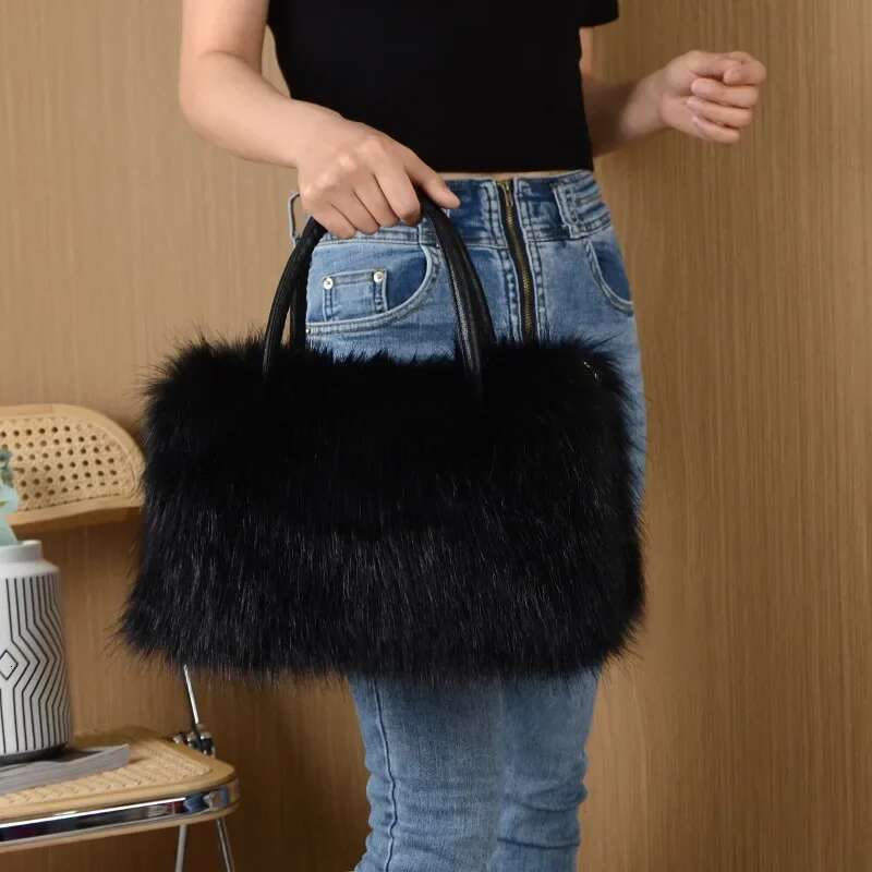 Meet You Winter Fahsion Faux Fur Boston Handbag For Women Design Fluffy Plush Spliced Pu Leather Tote Bag Quality Bolsa Feminina