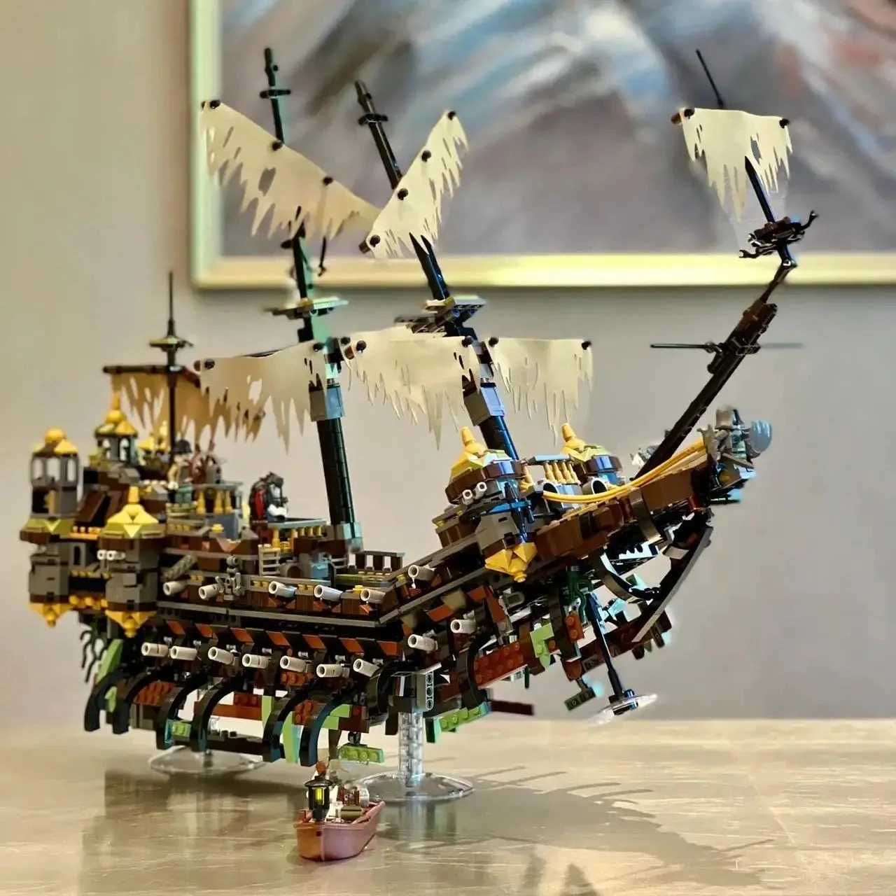 Black Pearl Silent Mary Empire Flagship Queen Anne Revenge Caribbean Pirates Building Blocks Building Blocks ToyXJ250318