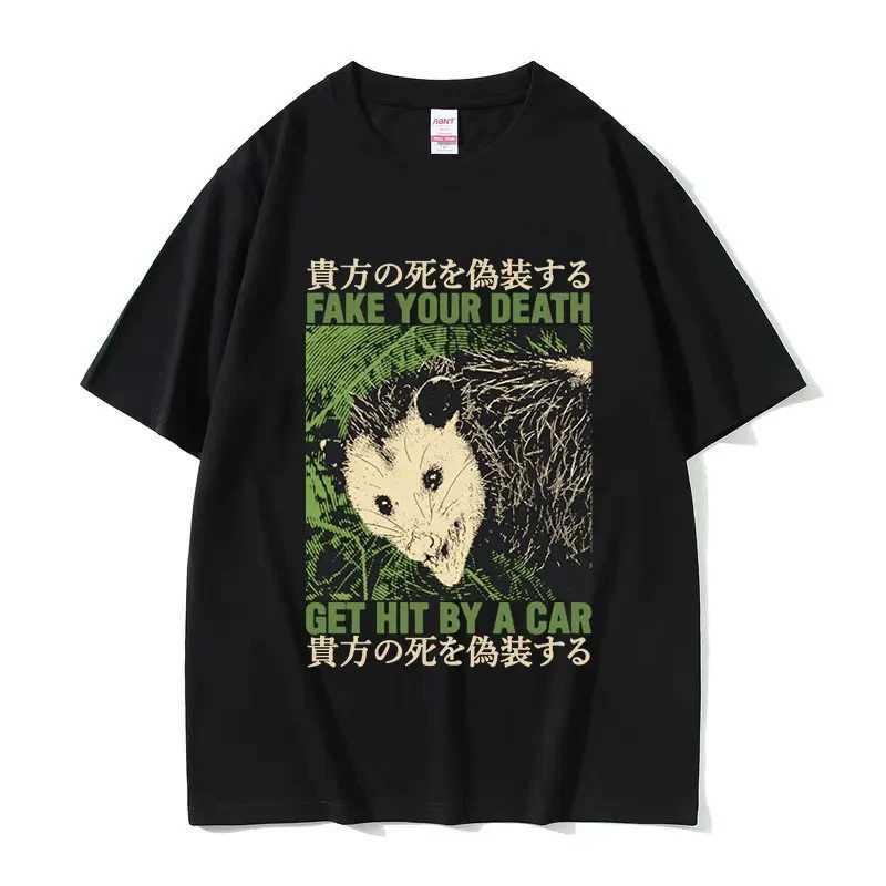 Funny Cheese Devouring Machine Japanese Graphic T-shirt Mens Retro Fashion O-neck Oversized T-shirt Y2k Unisex 62408XJ250318