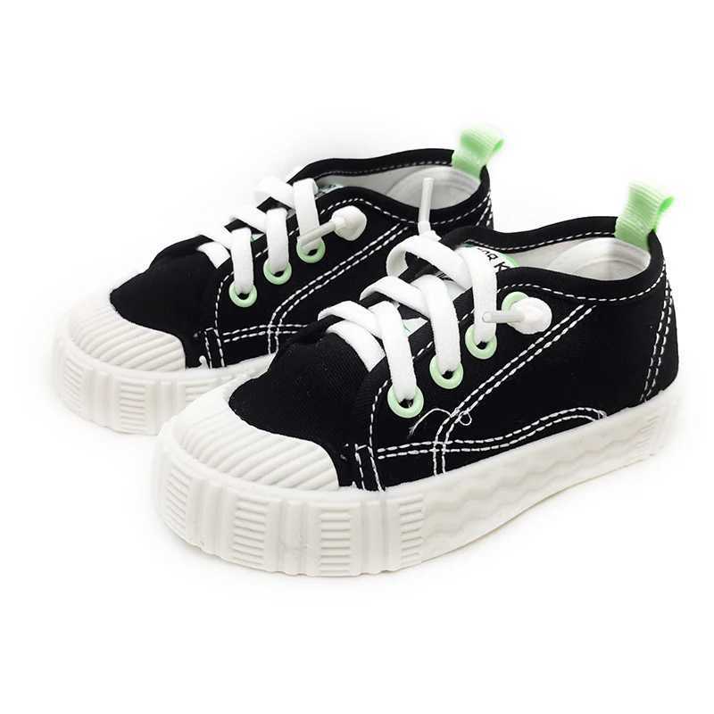 Childrens canvas sports shoes childrens black non slip casual shoes breathable and comfortable running shoes for boys and girlsXJ250318
