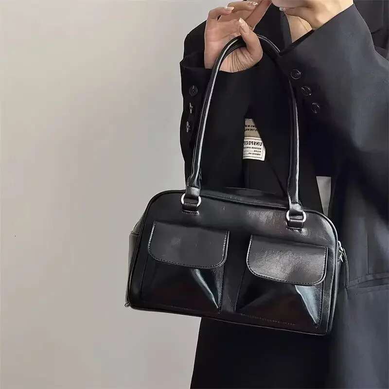 Vintage Women Business Shoulder Bags Simple Ladies Commute Tote Pu Leather Female Underarm Bag Bury Large Handbags Purse