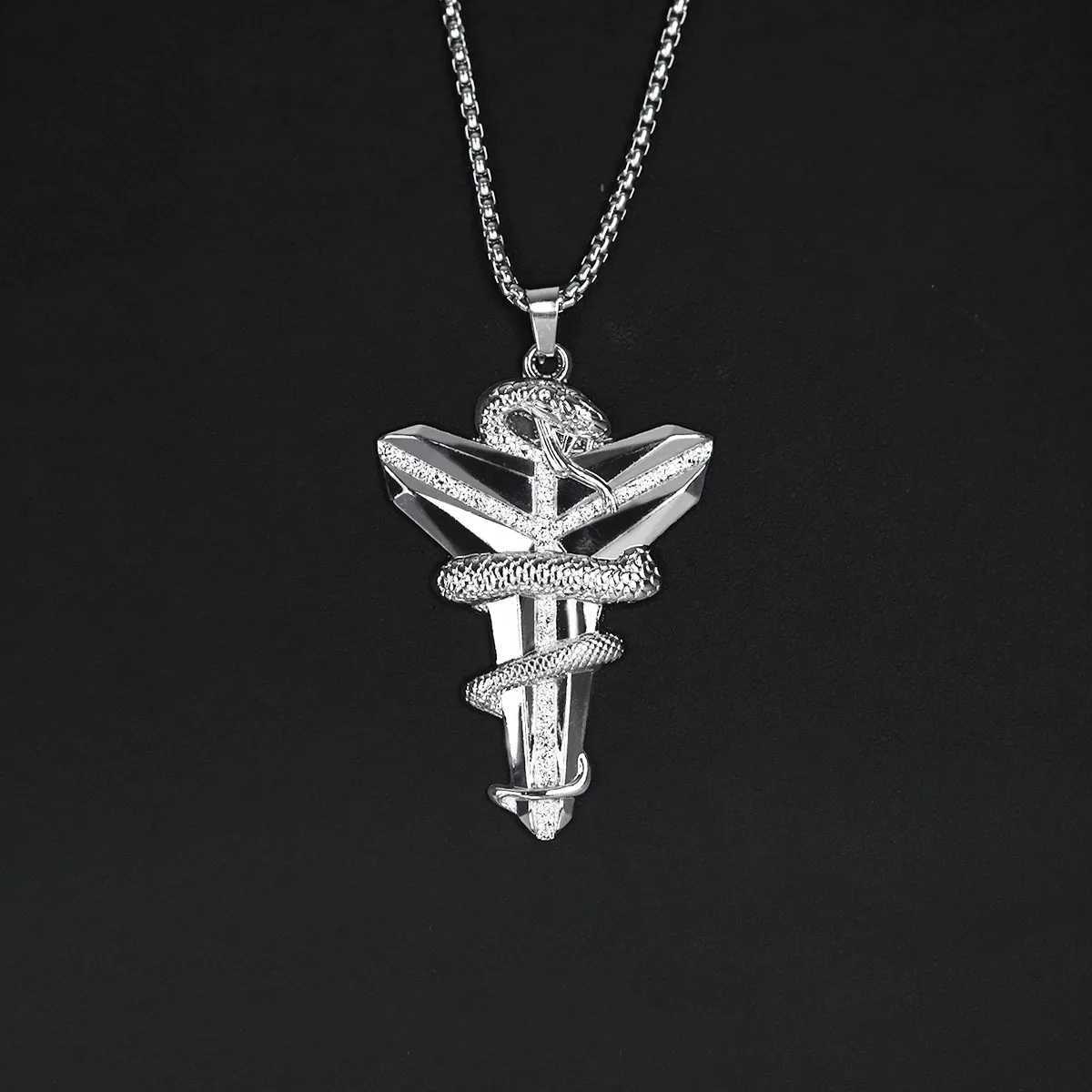 Vintage Viper Black Mamba Pendant Necklace for Men Boys - Simple Fashion Trend Basketball Fan Jewelry Memorial Party Charm W250318