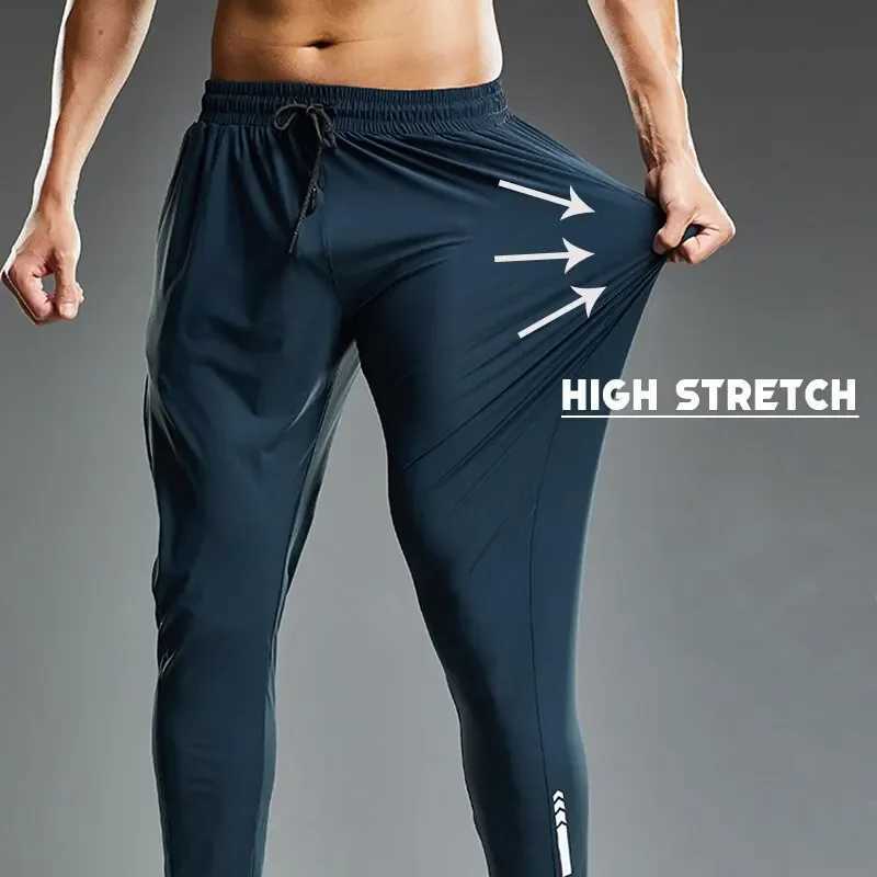 Summer elastic mens running sports pants jogging sports pants casual outdoor training gym sports pants W250318