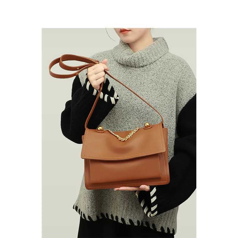 2025 New Design Premium Genuine Leather Messenger Bag - Soft Cowhide Tote Shoder Crossbody Bag Z250318