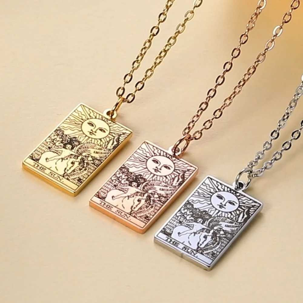 Dawapara Tarot Card Necklace Womens Stainless Steel Necklace Wealth Talisman Classic Tarot Card Mystery Divination Charm Jewelry W250318