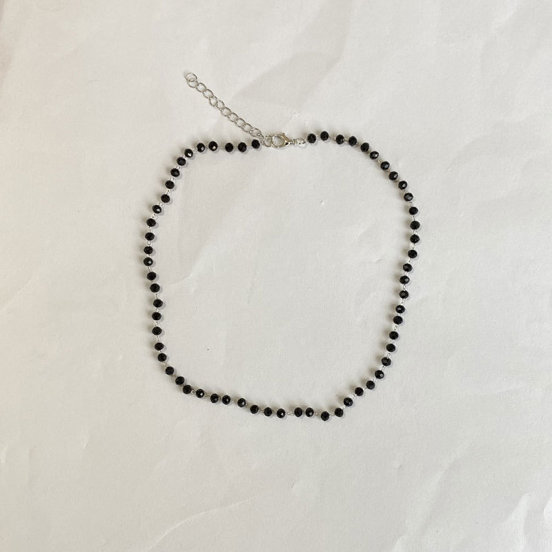 Black Crystal Glass Beaded Necklace Female Light Luxury Niche Fashion Choker Collarbone Chain Jewelry