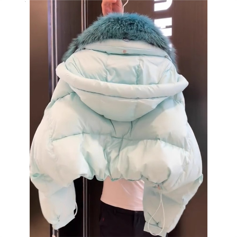 Shenzhen Nanyou high-end super beautiful blue short cotton jacket for women's winter 2024 new fashionable and stylish thick coat