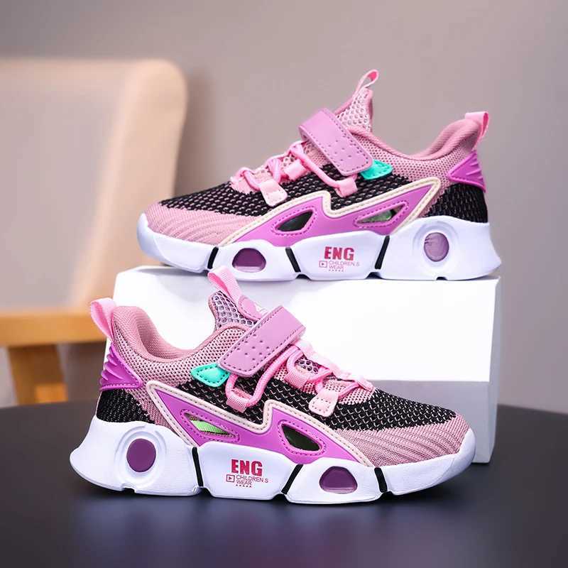 Fashionable summer childrens mesh hollow casual boys breathable lightweight and slip resistant tennis shoes for girls W250318 XJ260303